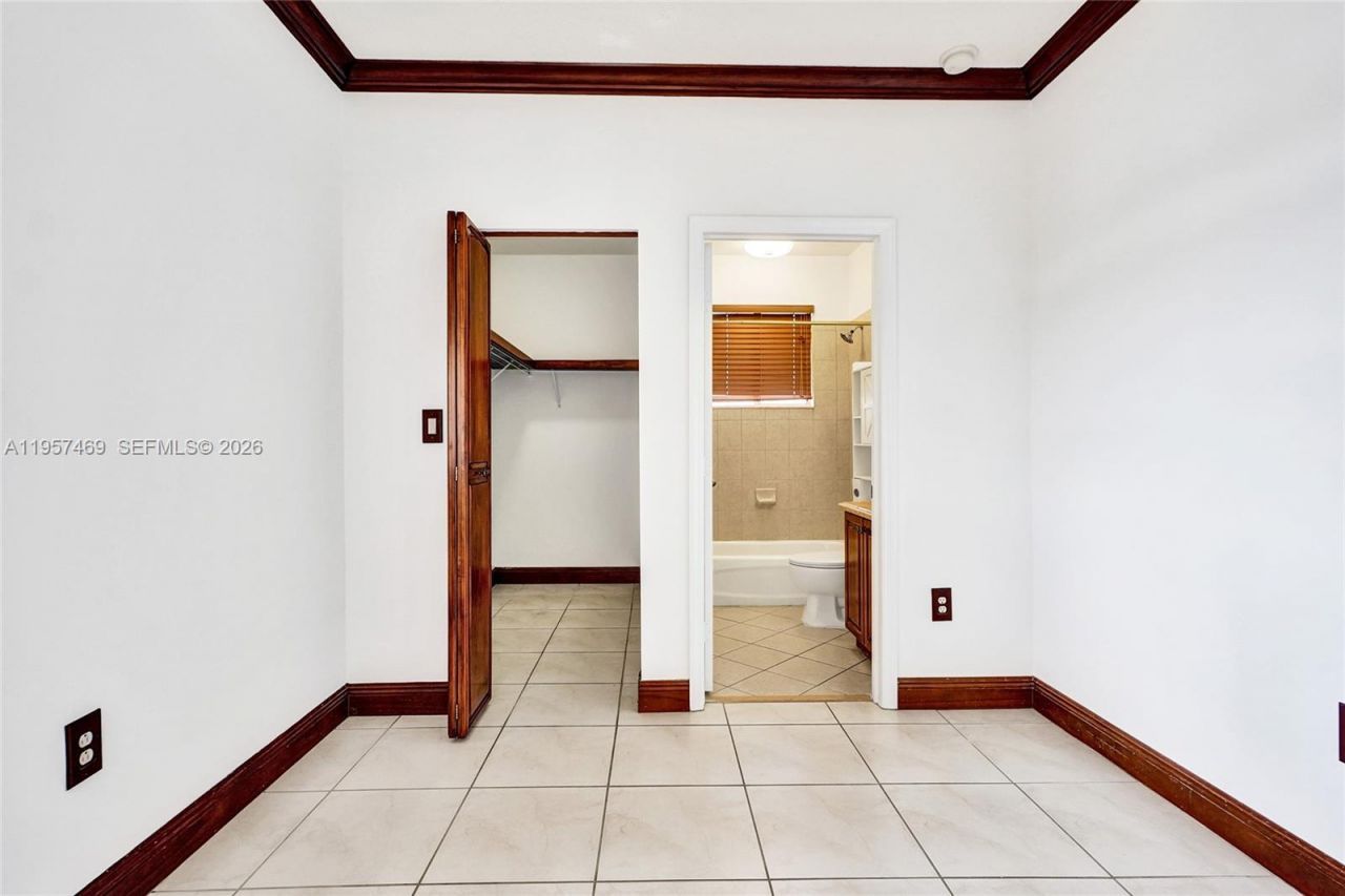 876 SW 155th Ct , Miami, FL 33194 Photo