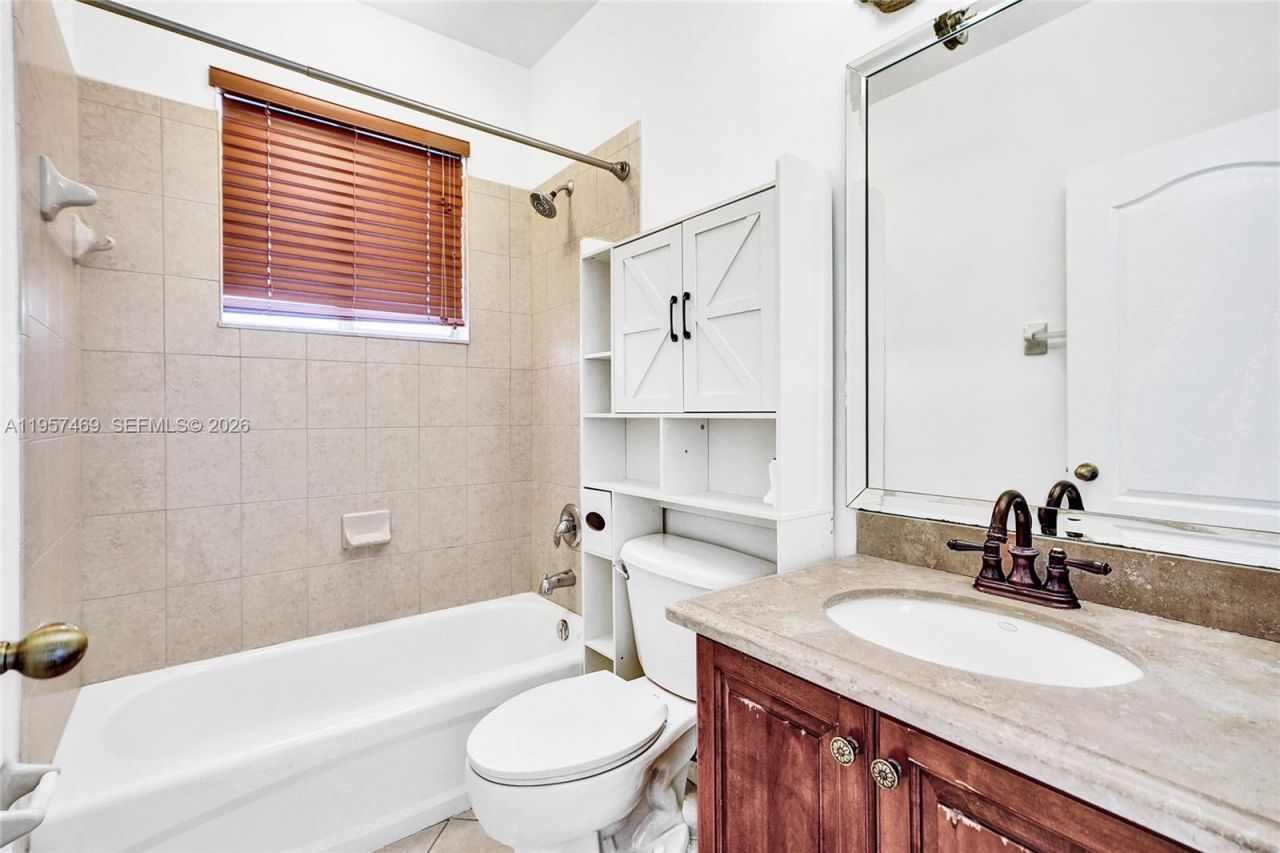 876 SW 155th Ct , Miami, FL 33194 Photo