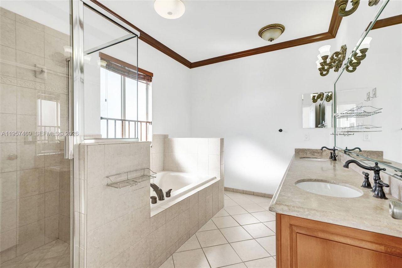 876 SW 155th Ct , Miami, FL 33194 Photo