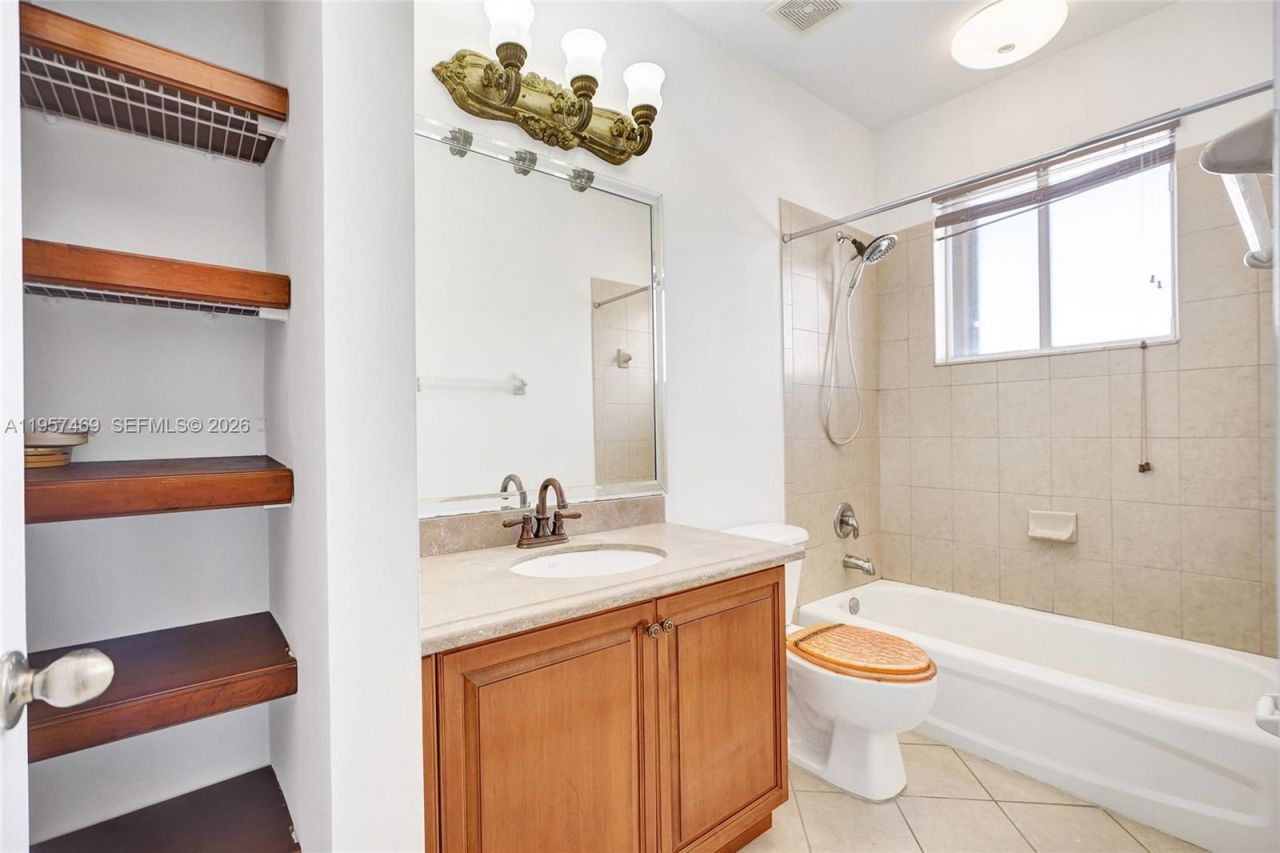 876 SW 155th Ct , Miami, FL 33194 Photo