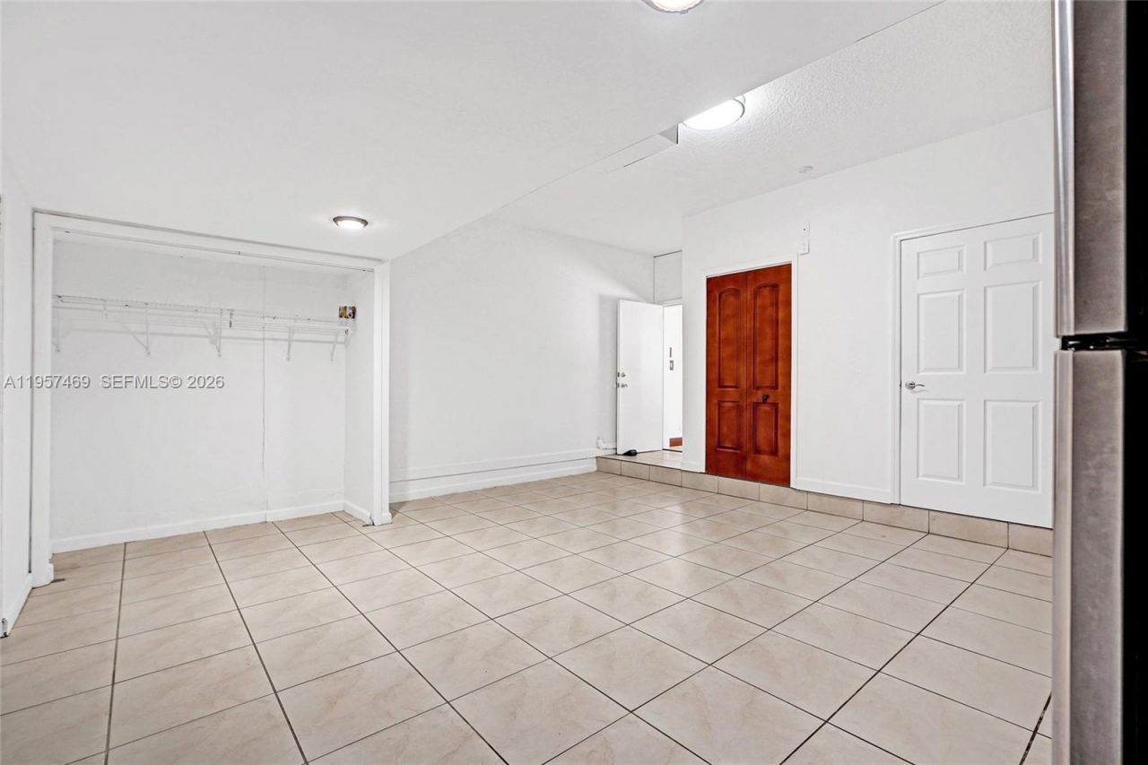 876 SW 155th Ct , Miami, FL 33194 Photo