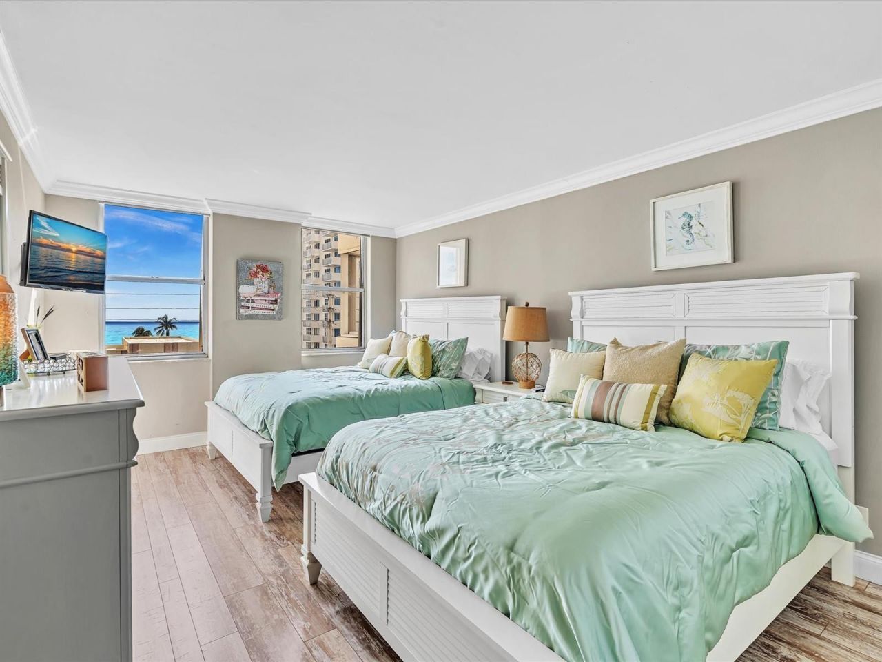 1150 Hillsboro Mile, Unit 408, Hillsboro Beach, FL 33062 Photo