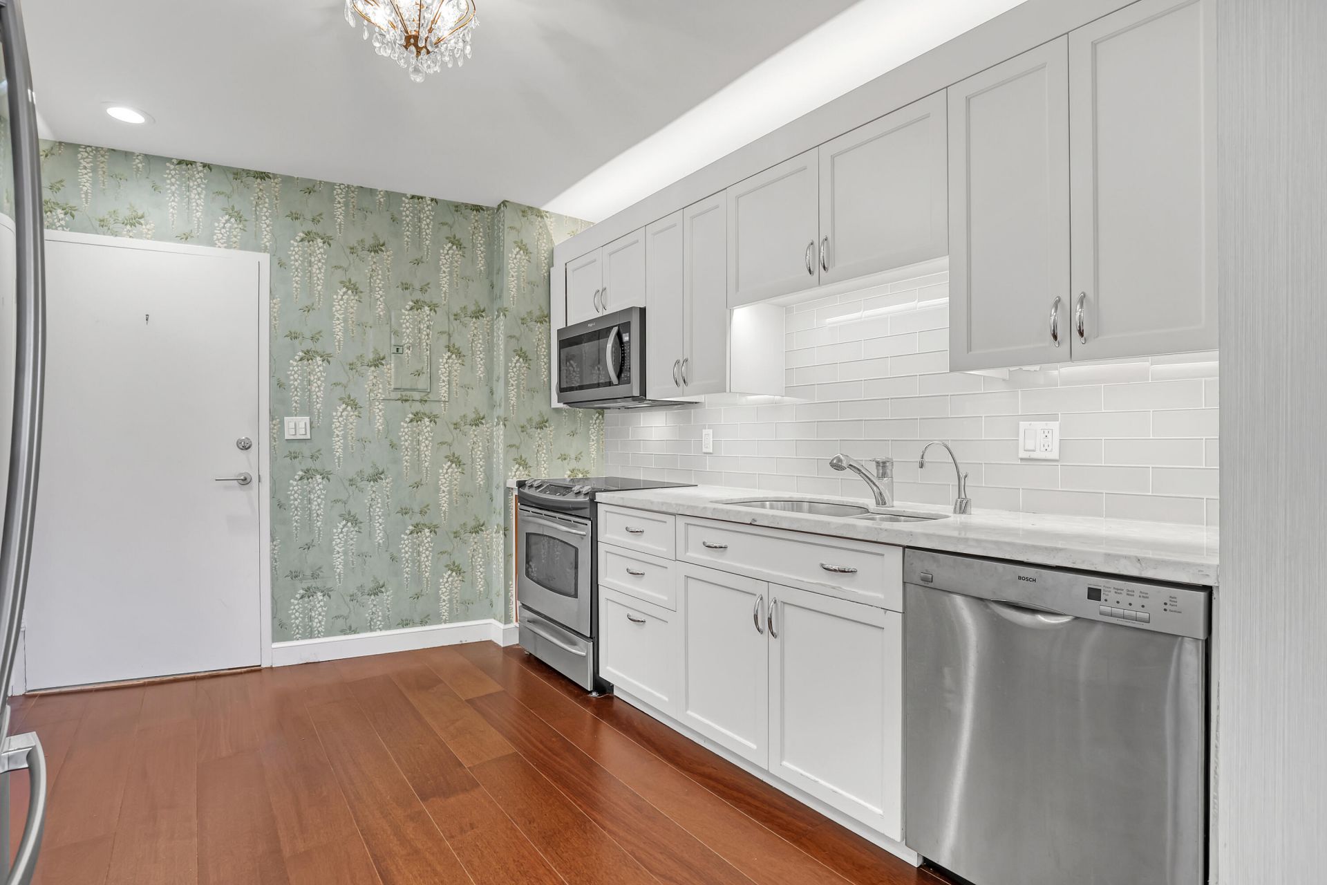 44 Cocoanut Row, Unit 302 B, Palm Beach, FL 33480 Photo