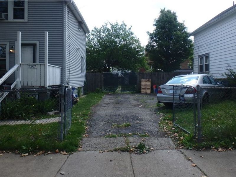 3240 W 38th Street, Cleveland, OH 44109 Photo 5