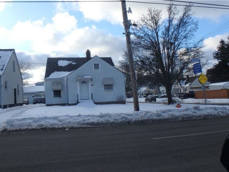 3240 W 38th Street, Cleveland, OH 44109 Photo 6