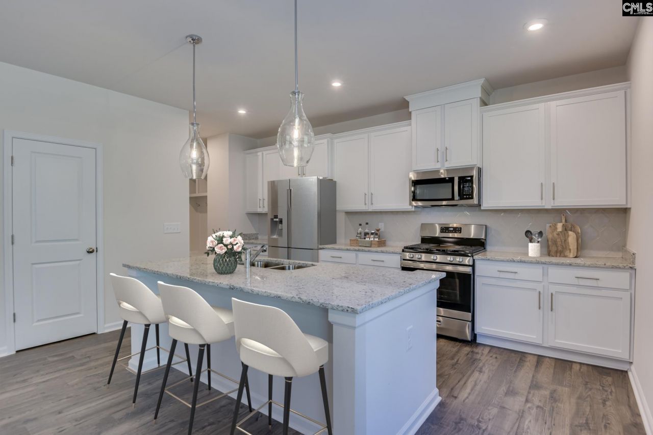 306 Ursus Drive Photo 32