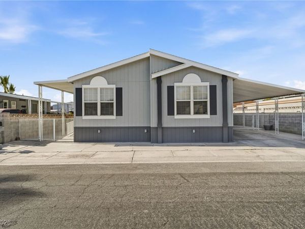 3415 Jewel Cave Drive , Las Vegas, NV 89122