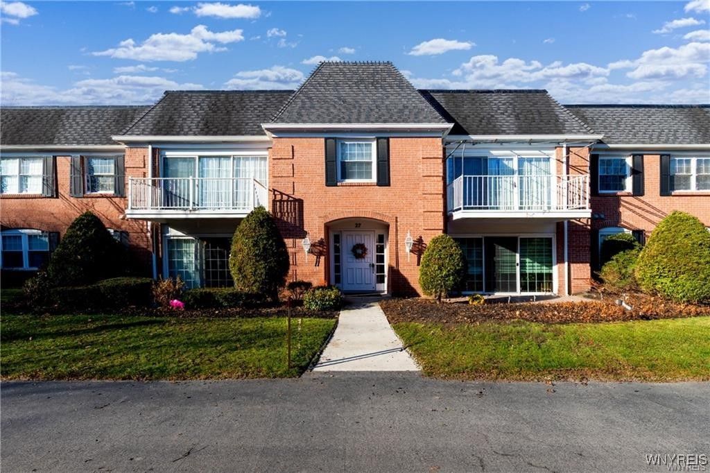 27 Hickory Hill Rd, Unit H, Amherst, NY 14221 Main Photo