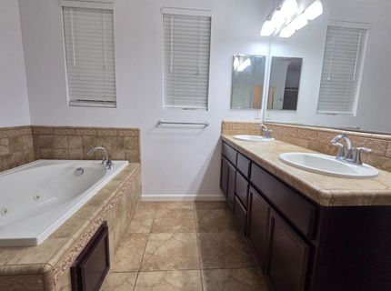 8146 Suarez Way, Elk Grove, CA 95757 Photo