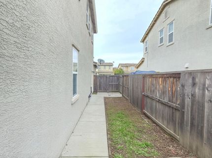 8146 Suarez Way, Elk Grove, CA 95757 Photo