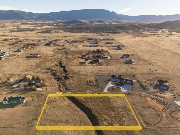 11144 N ROWDY BUNCH PASS Pass, Unit 14, Prescott Valley, AZ 86315