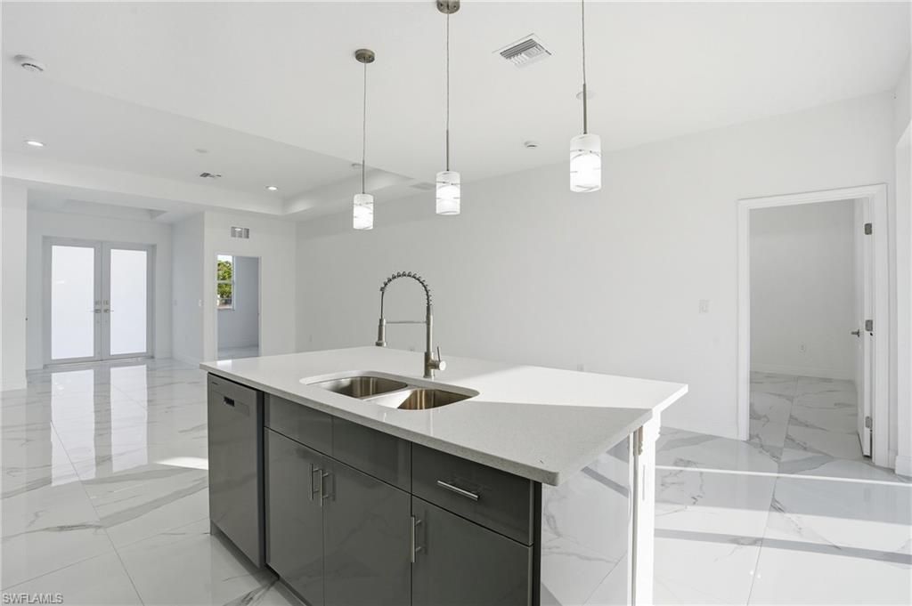 406 Genoa Ave S, Lehigh Acres, FL 33974 Photo