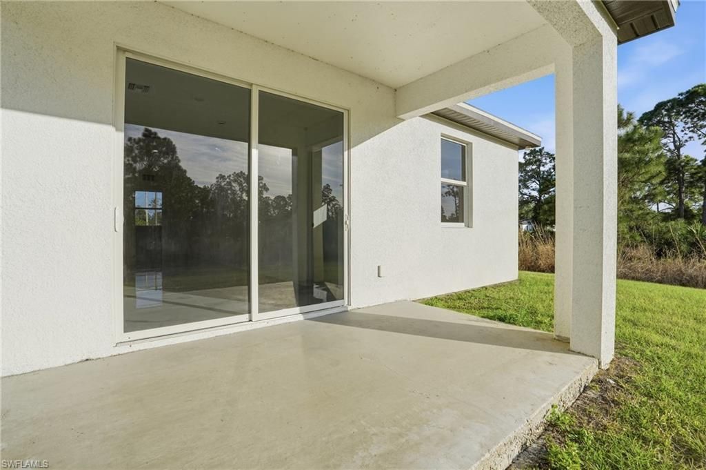 406 Genoa Ave S, Lehigh Acres, FL 33974 Photo