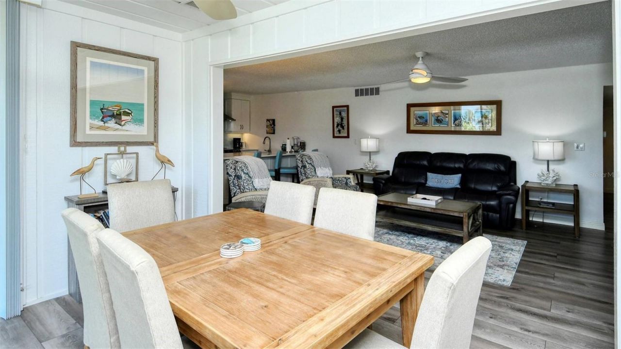 6044 W Peppertree Way, Unit 233B, Sarasota, FL 34242 Photo