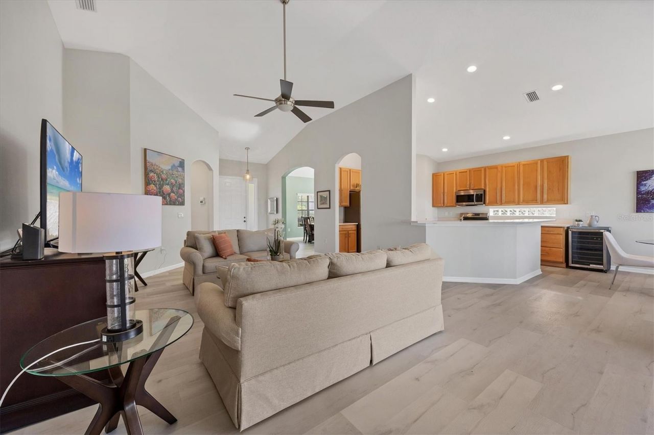 6458 Tailfeather Way, Bradenton, FL 34203 Photo