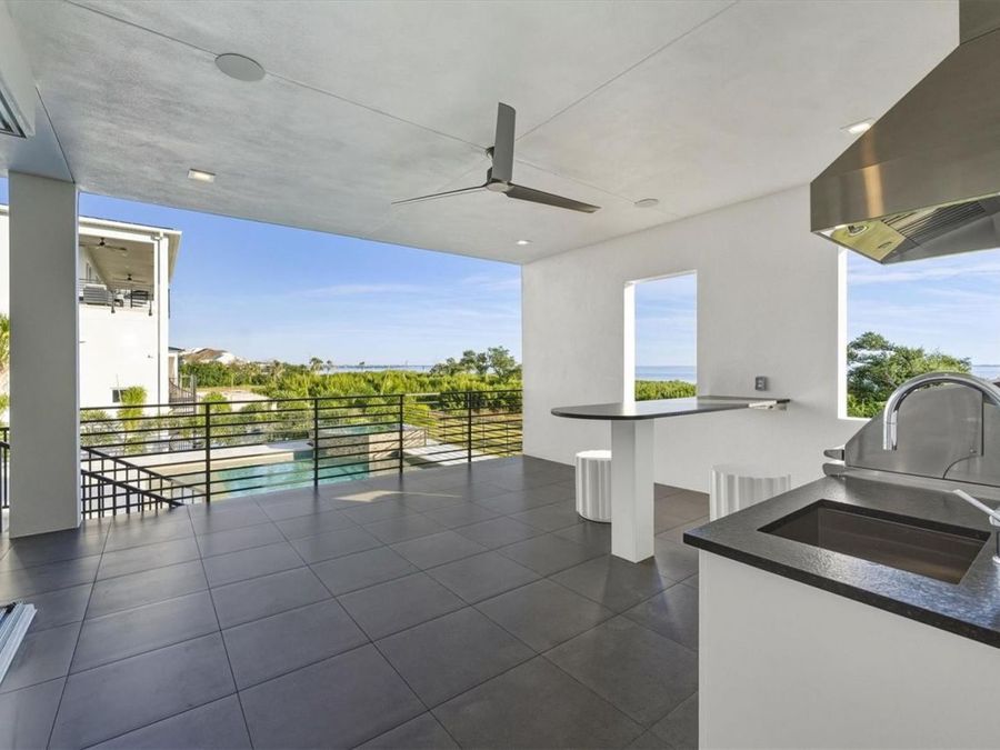 Property Image 82