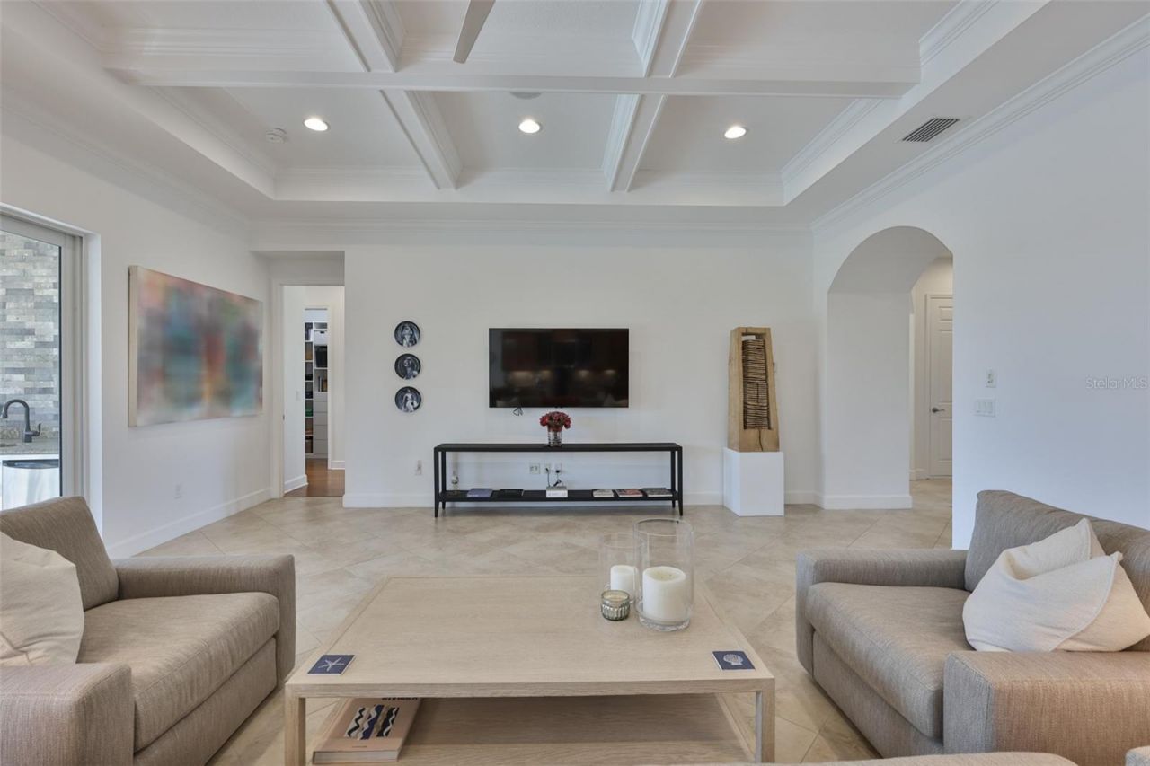 2233 S Pebble Beach Boulevard, Sun City Center, FL 33573 Photo