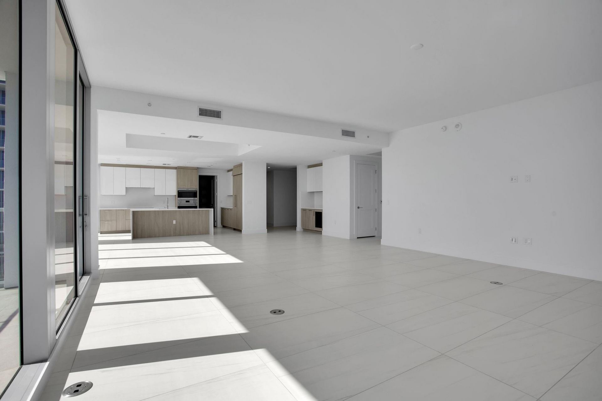 151 N Seabreeze Blv, Unit E-701, Fort Lauderdale, FL 33304 Photo