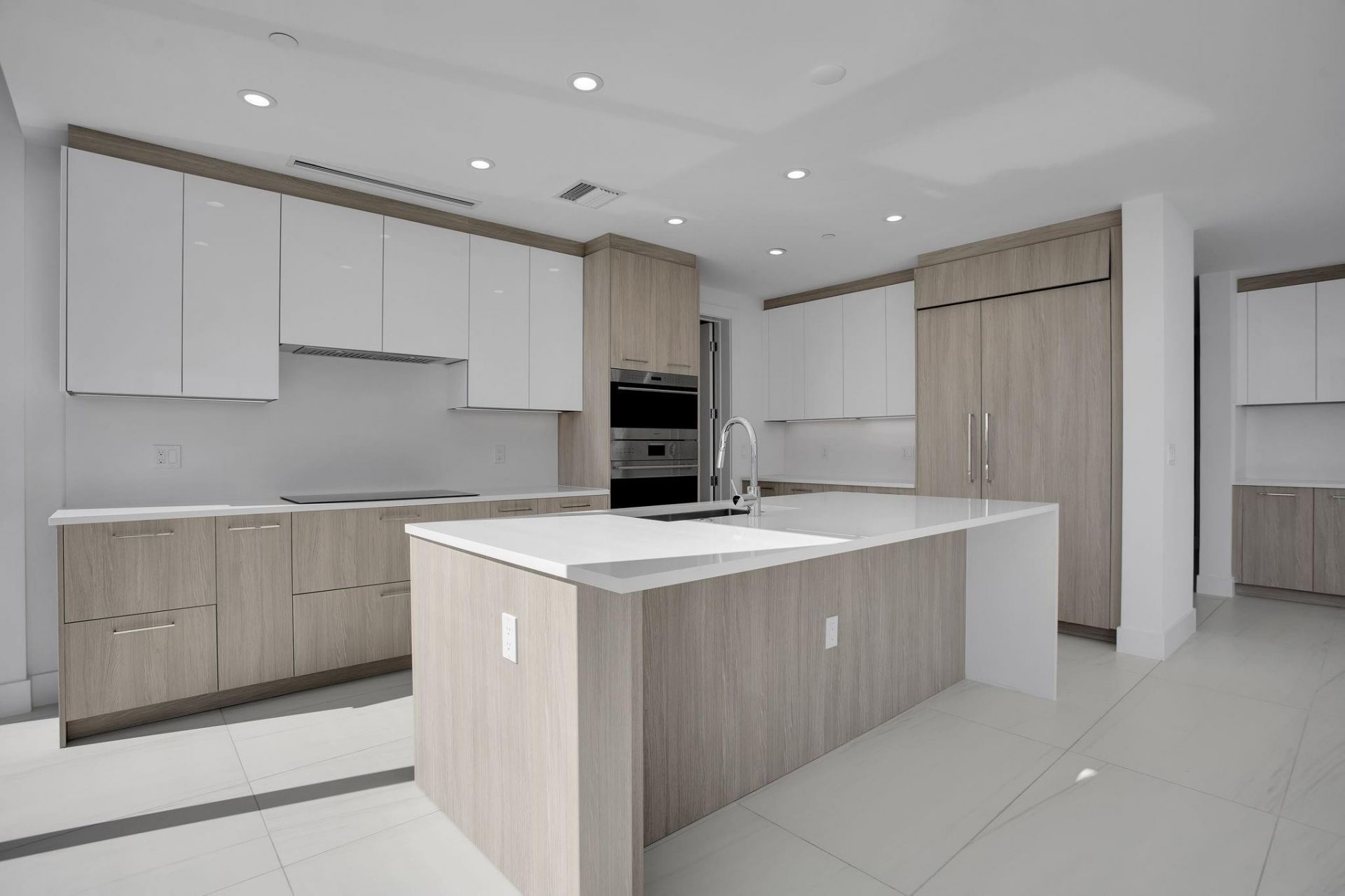 151 N Seabreeze Blv, Unit E-701, Fort Lauderdale, FL 33304 Photo