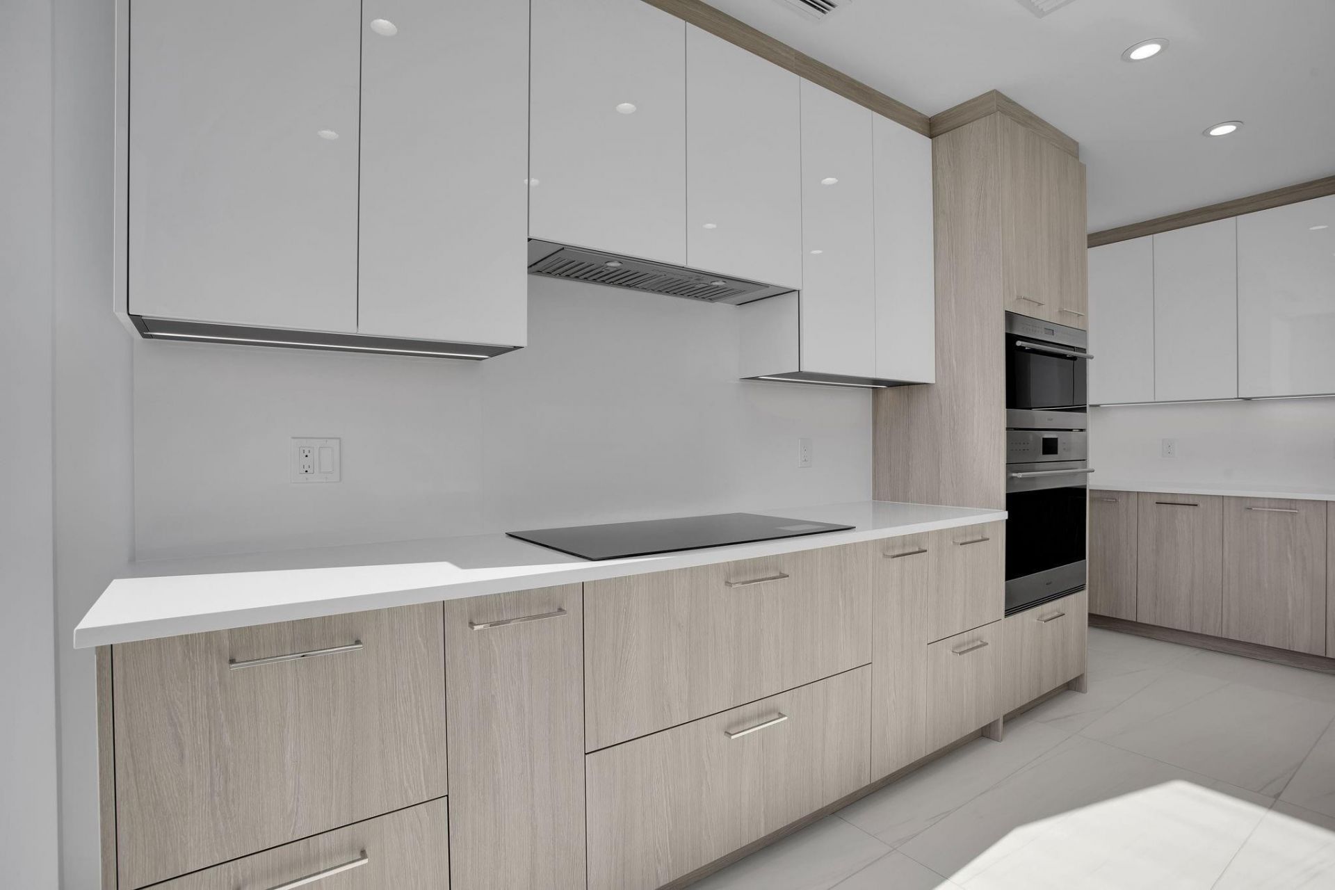 151 N Seabreeze Blv, Unit E-701, Fort Lauderdale, FL 33304 Photo