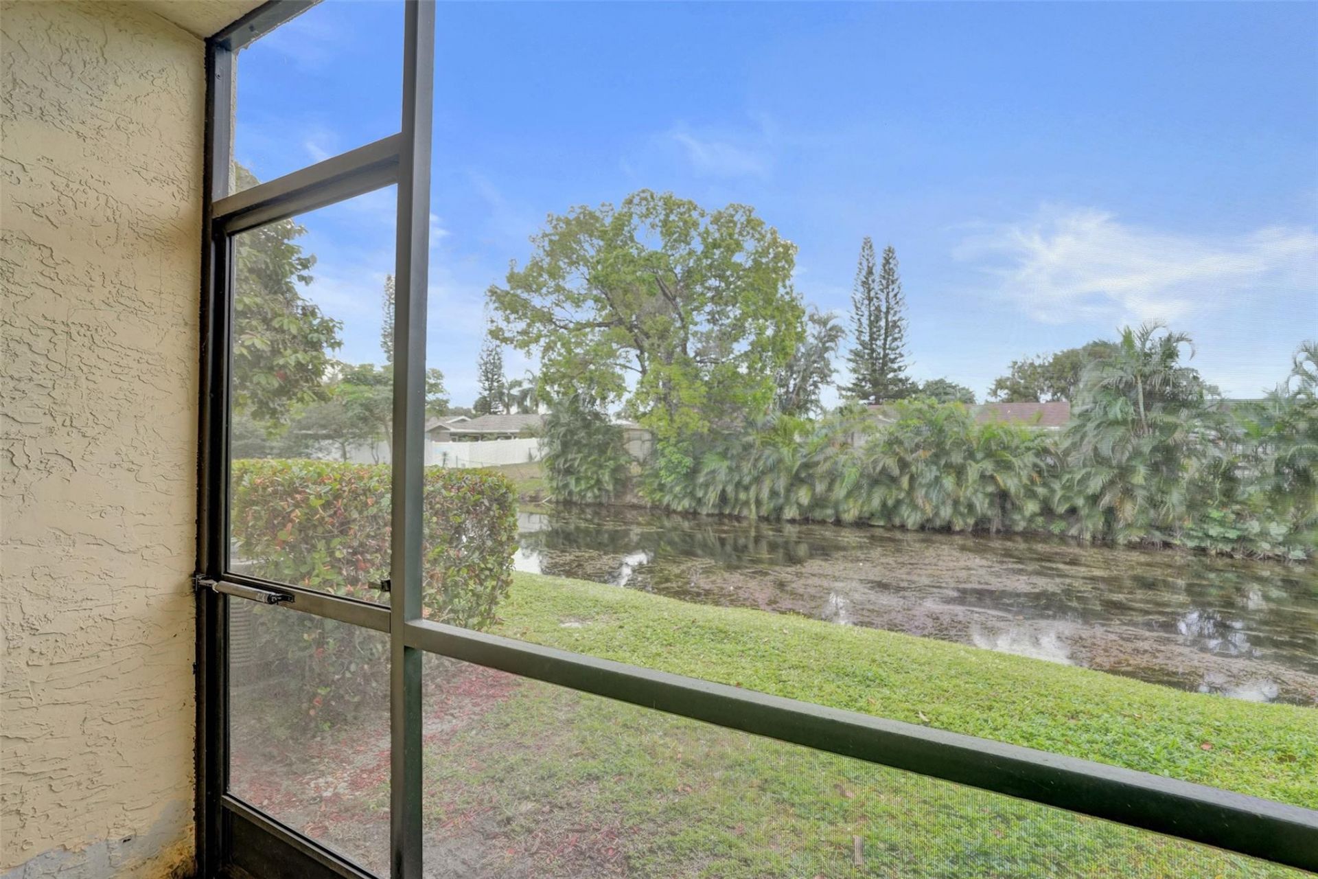 715 Gardens Drive, Unit 101, Pompano Beach, FL 33069 Photo