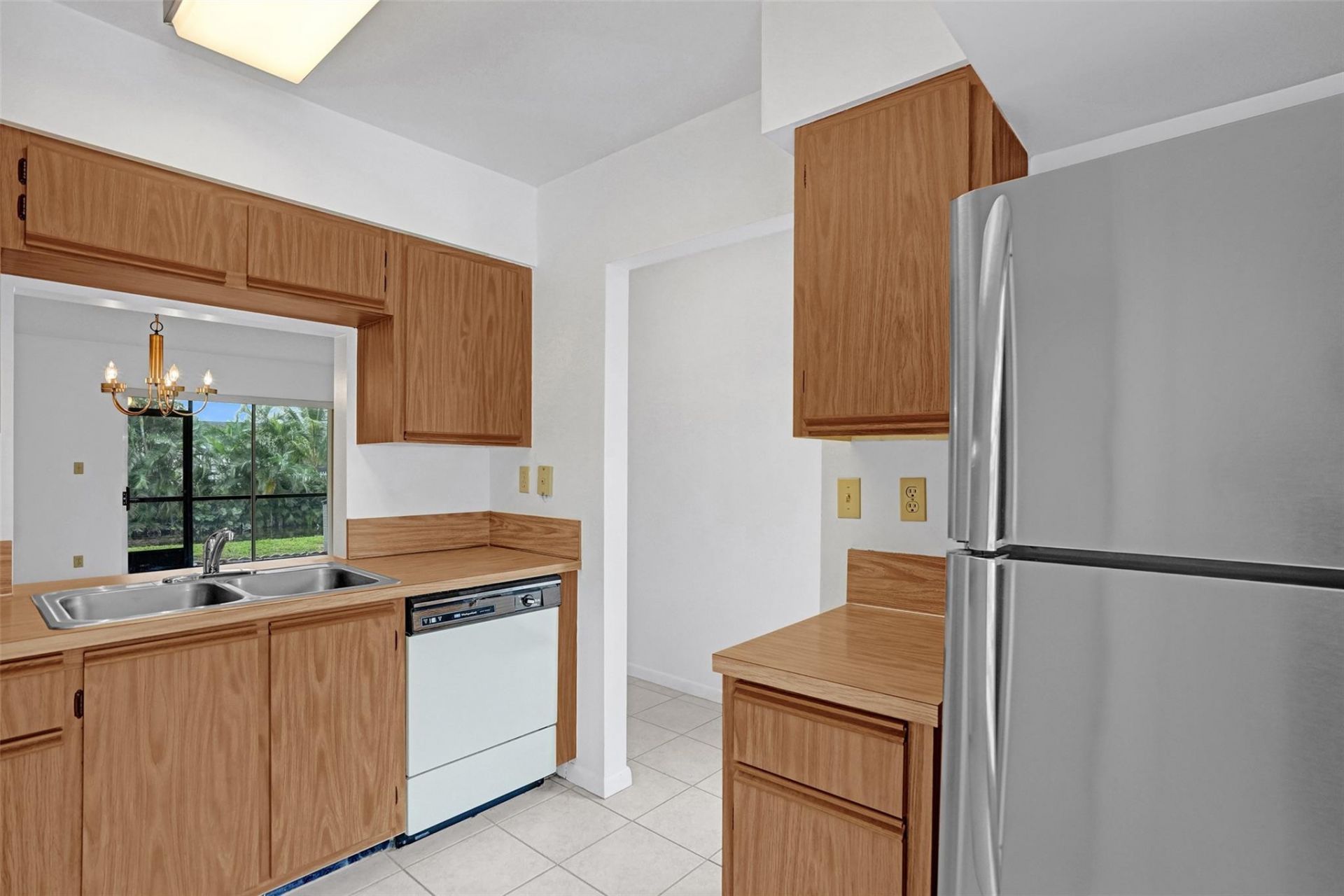 715 Gardens Drive, Unit 101, Pompano Beach, FL 33069 Photo