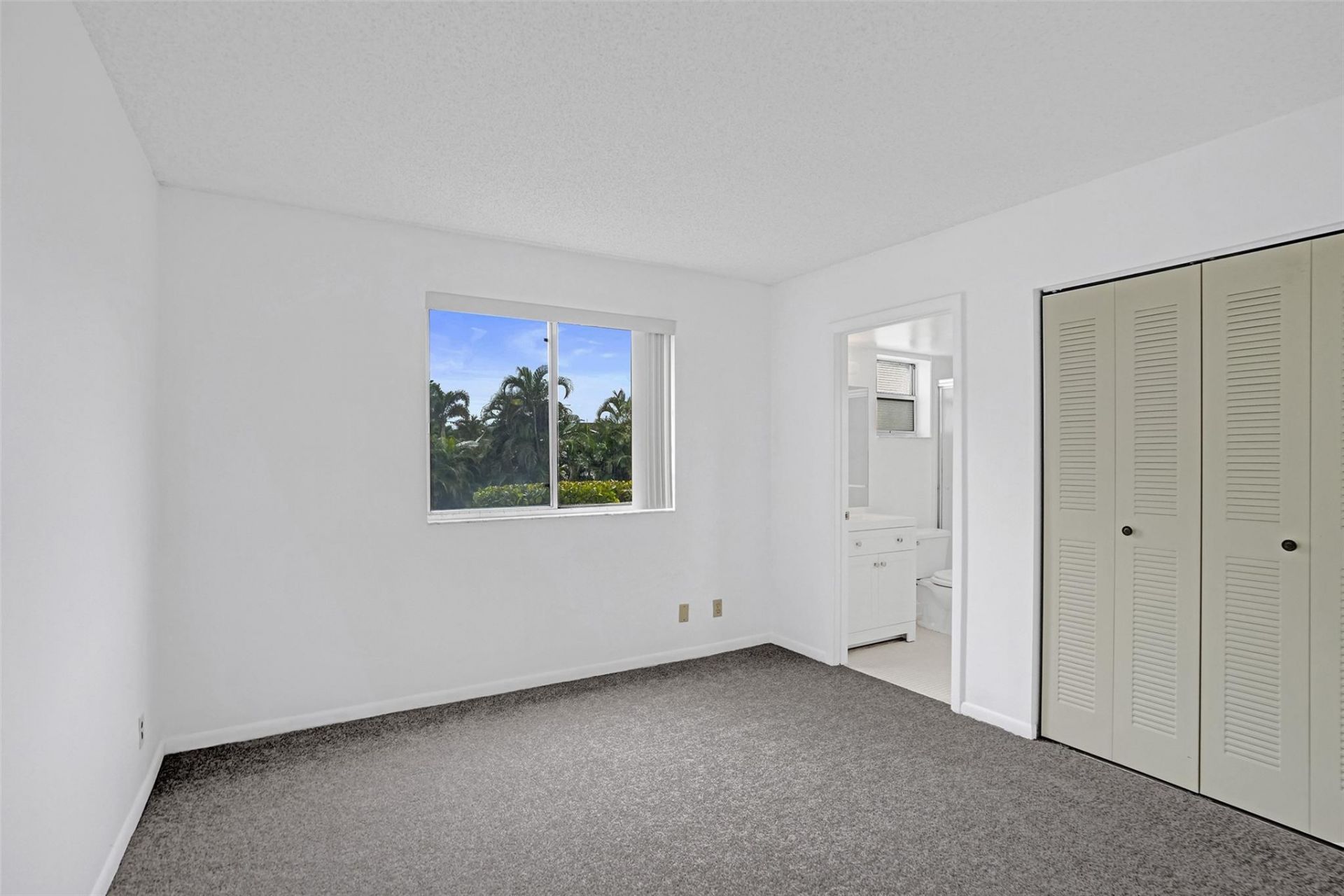 715 Gardens Drive, Unit 101, Pompano Beach, FL 33069 Photo