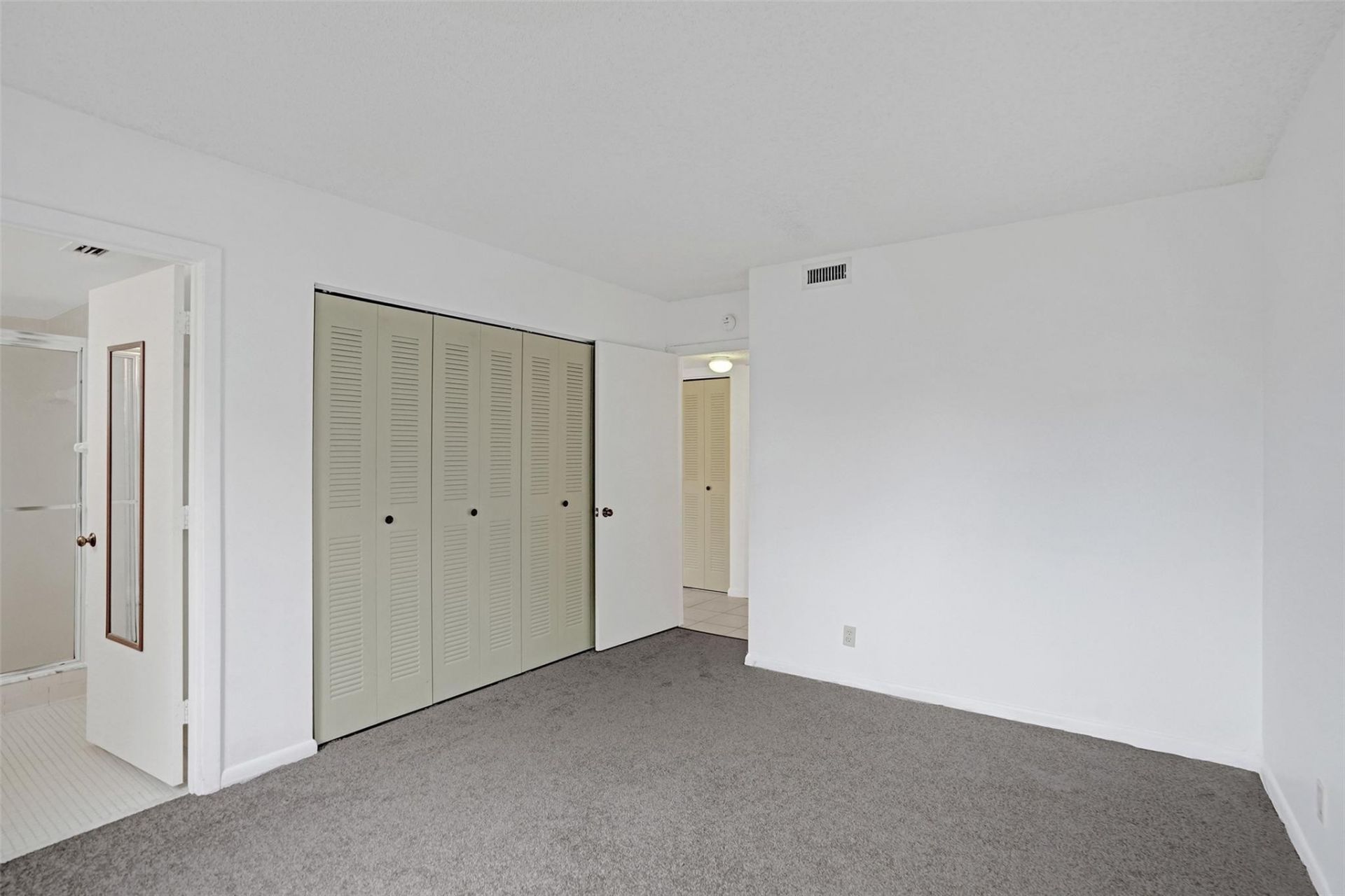 715 Gardens Drive, Unit 101, Pompano Beach, FL 33069 Photo