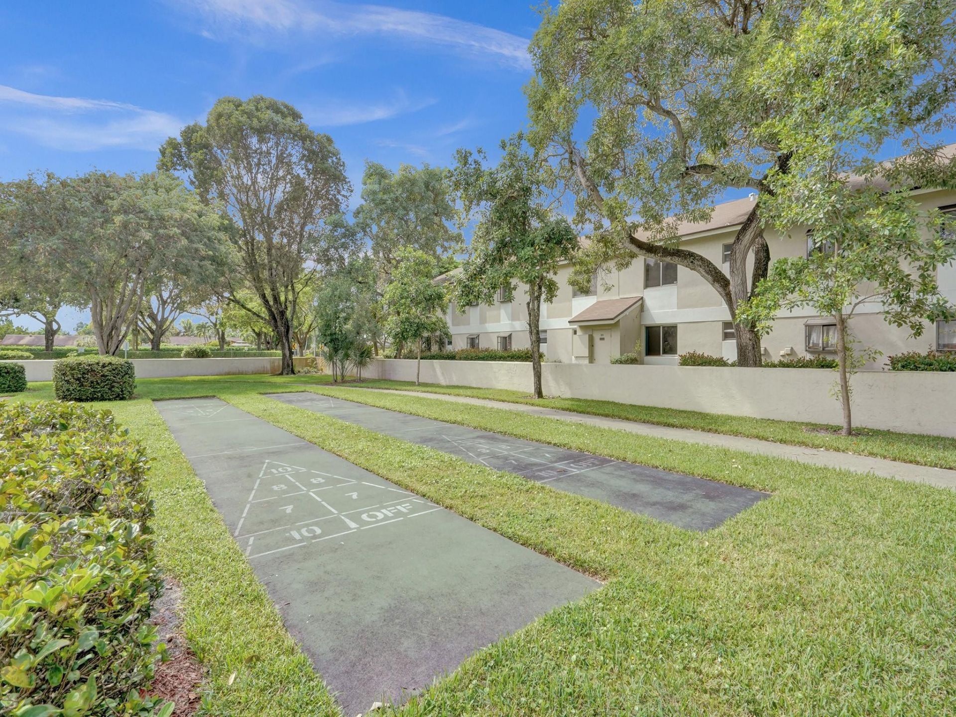 715 Gardens Drive, Unit 101, Pompano Beach, FL 33069 Photo