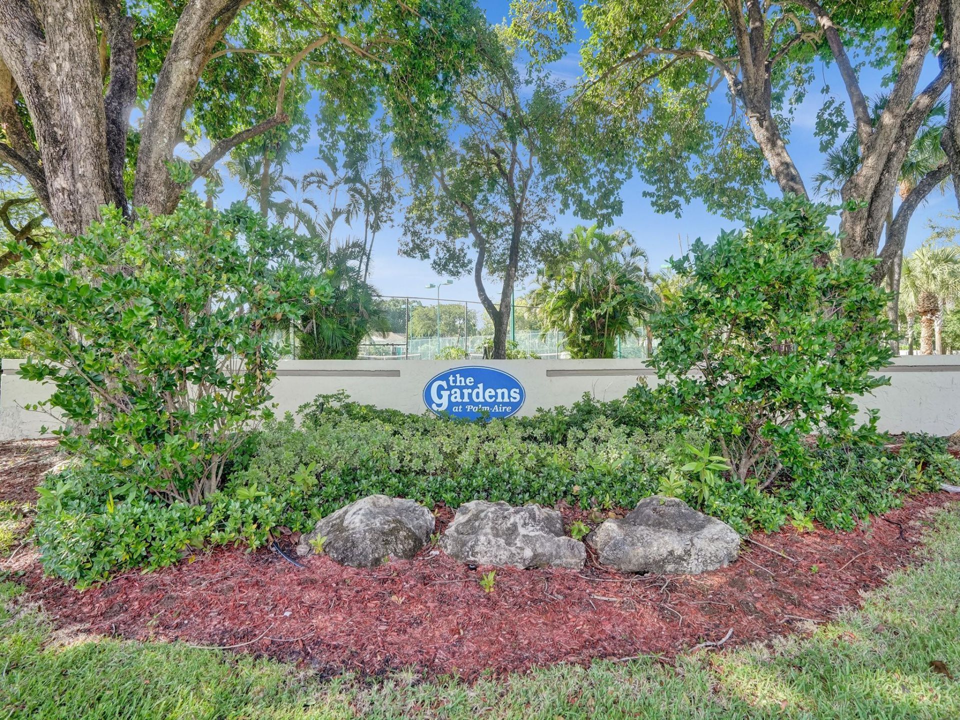 715 Gardens Drive, Unit 101, Pompano Beach, FL 33069 Photo