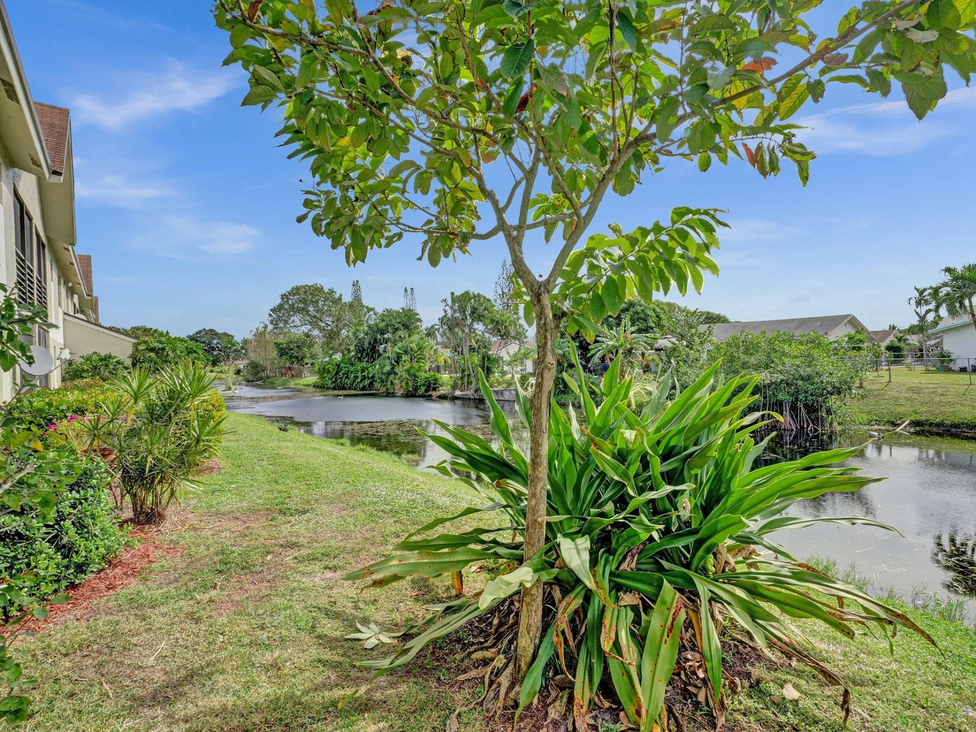 715 Gardens Drive, Unit 101, Pompano Beach, FL 33069 Photo