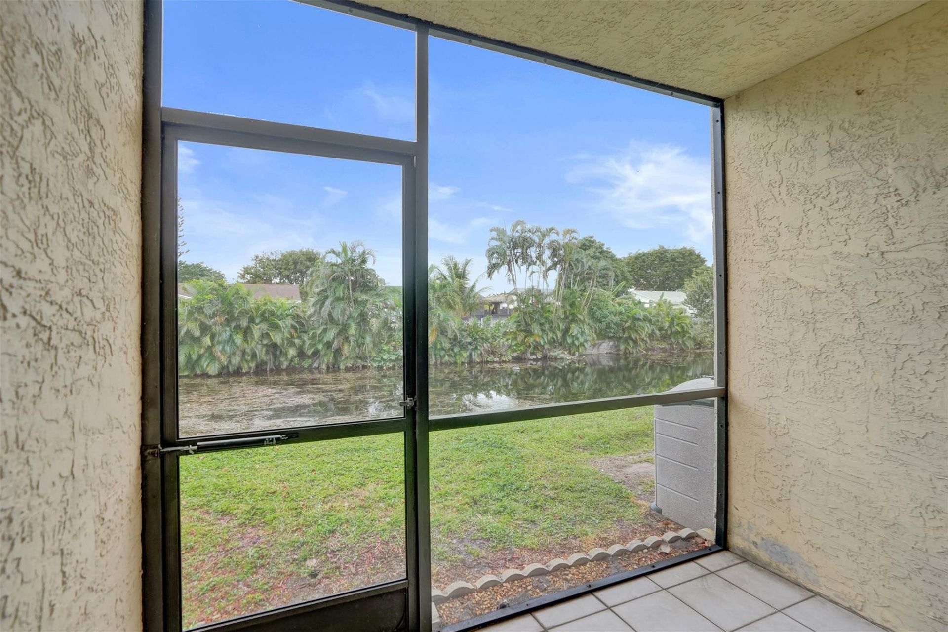 715 Gardens Drive, Unit 101, Pompano Beach, FL 33069 Photo