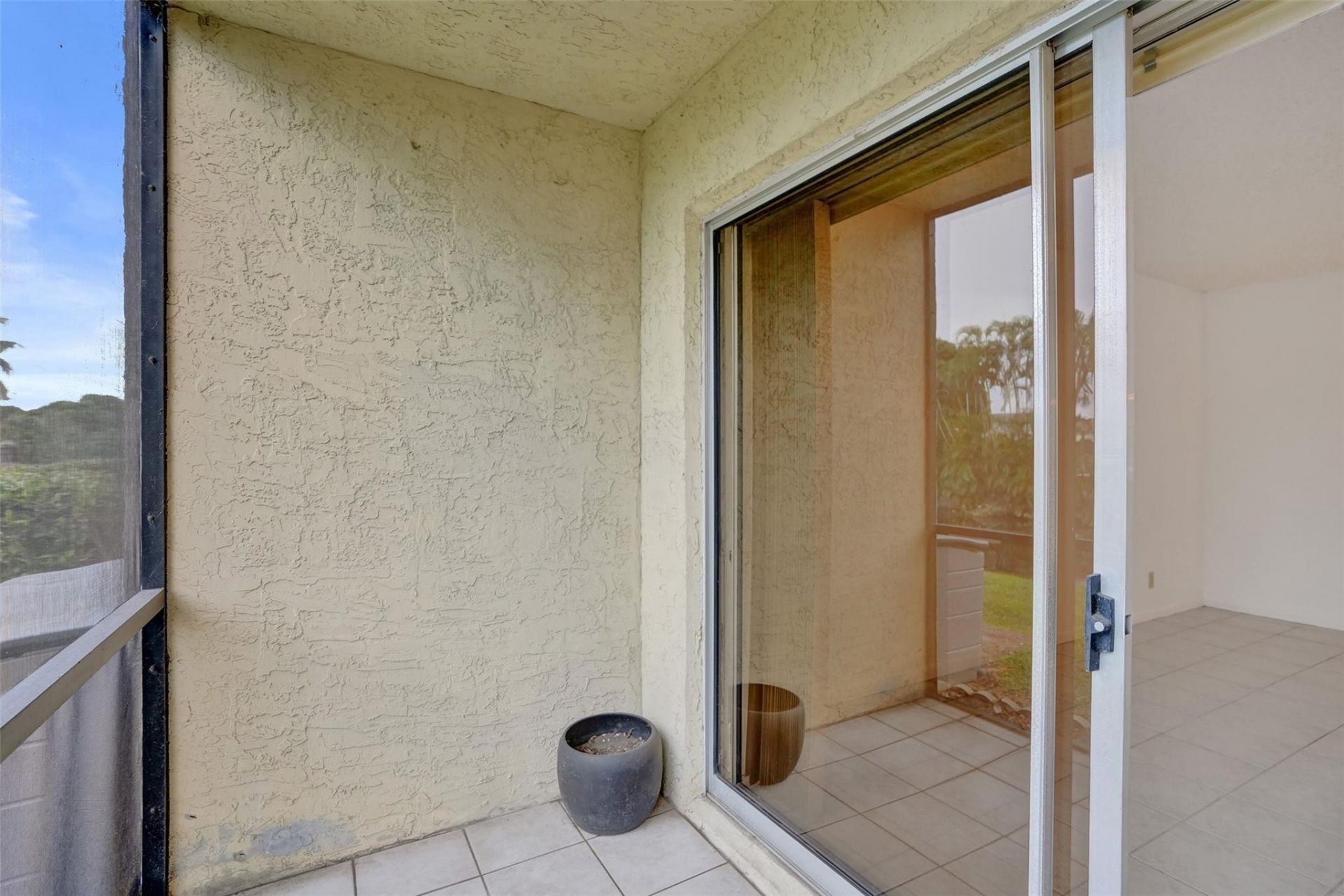 715 Gardens Drive, Unit 101, Pompano Beach, FL 33069 Photo