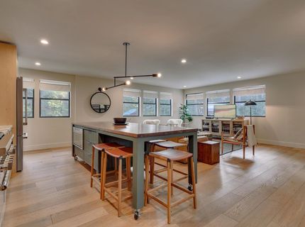 2045 West Lake Boulevard, Tahoe City, CA 96145 Photo