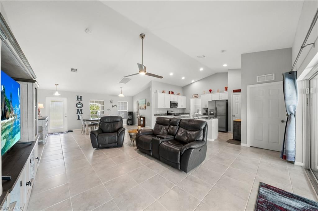 2805 NW 12th Ln, Cape Coral, FL 33993 Photo