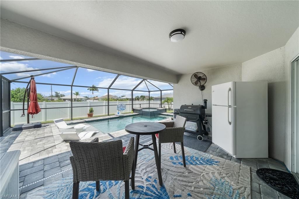 2805 NW 12th Ln, Cape Coral, FL 33993 Photo