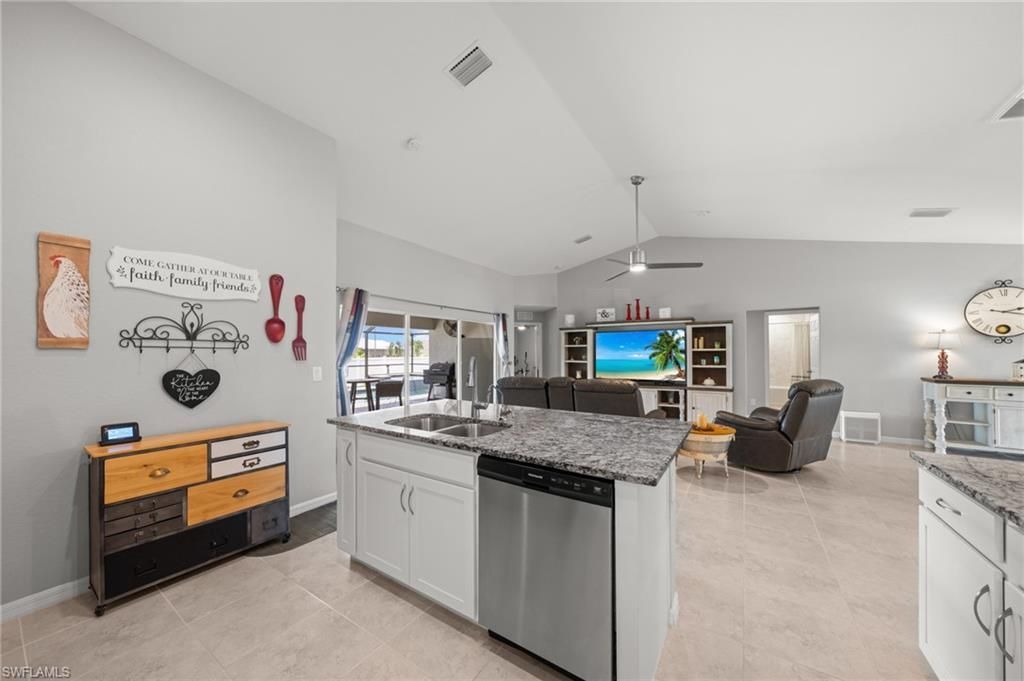 2805 NW 12th Ln, Cape Coral, FL 33993 Photo