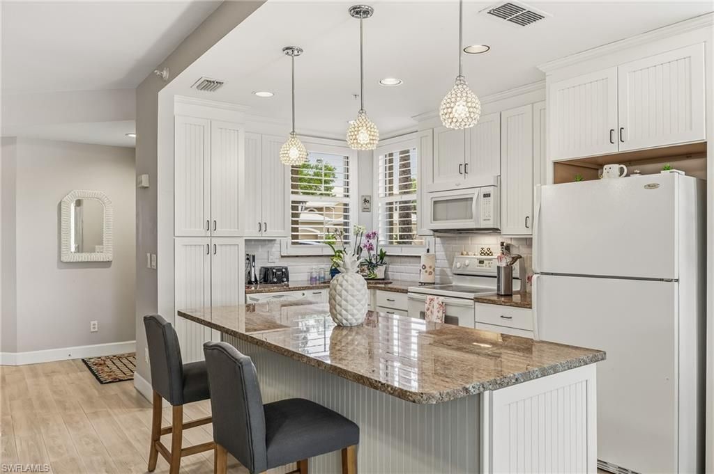 24796 Lakemont Cove Ln, Unit 101, Bonita Springs, FL 34134 Photo