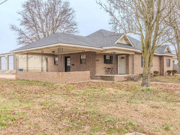 118 W 5th Street, Rector, AR 72461