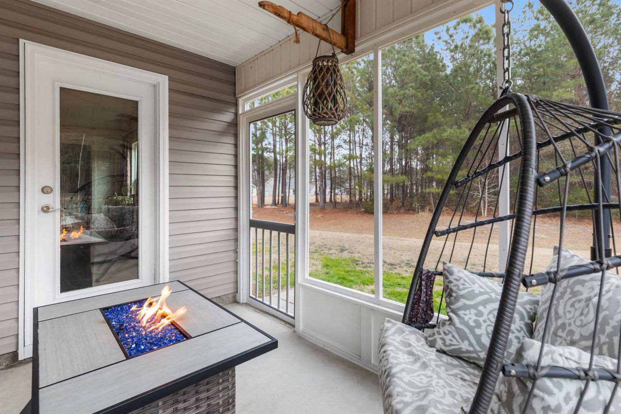 544 Shea Loop Photo 39