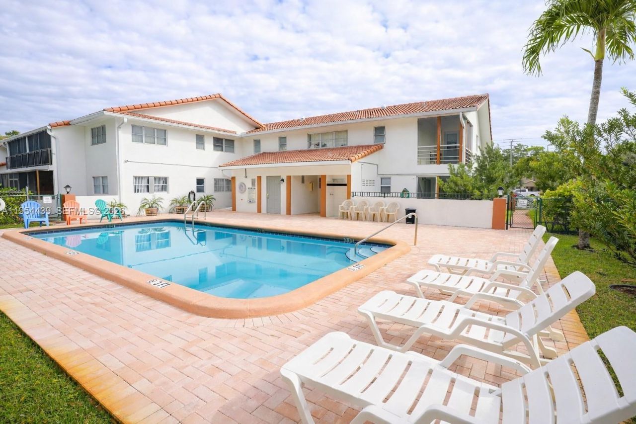 3200 Coral Springs Dr, Unit 108, Coral Springs, FL 33065 Photo