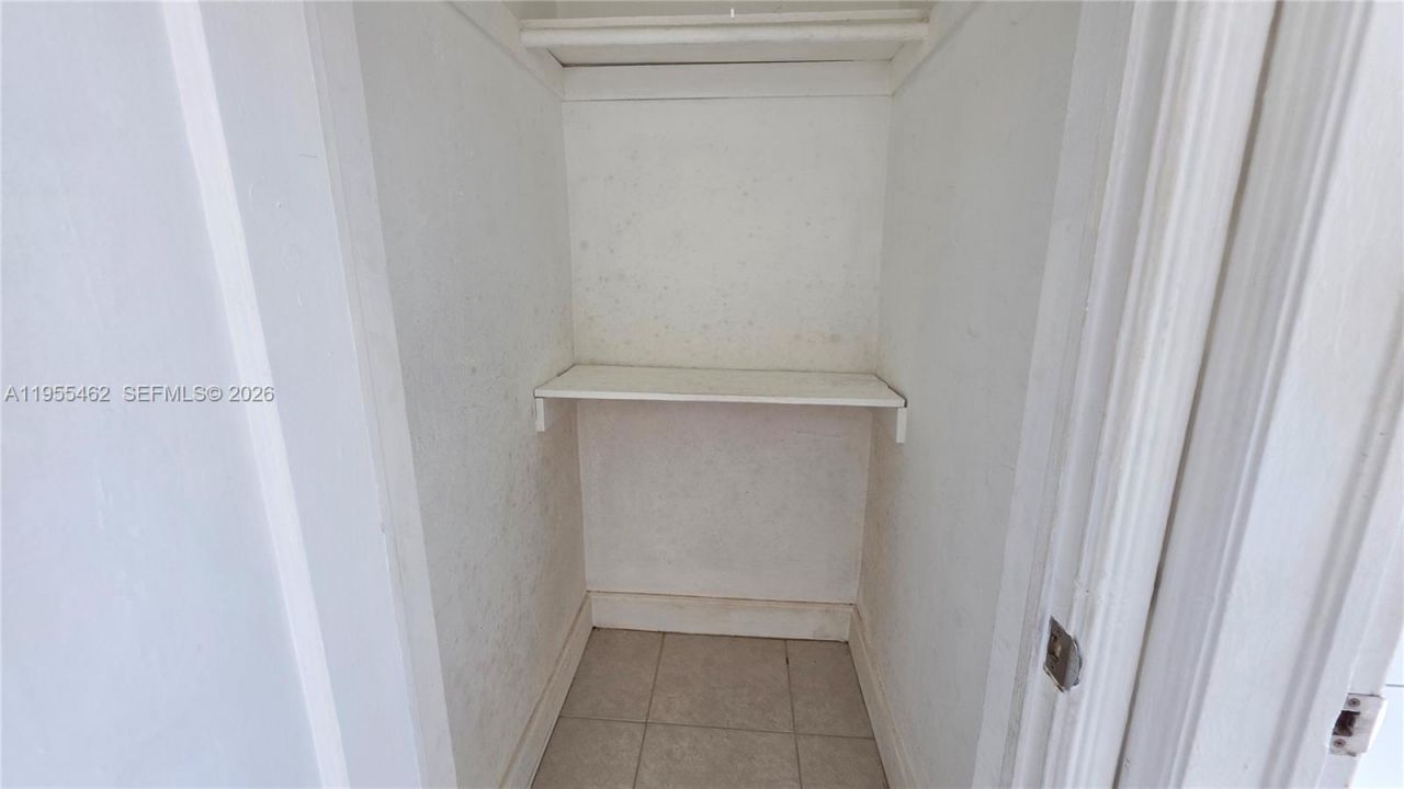 7629 Dickens Ave, Unit 7, Miami Beach, FL 33141 Photo