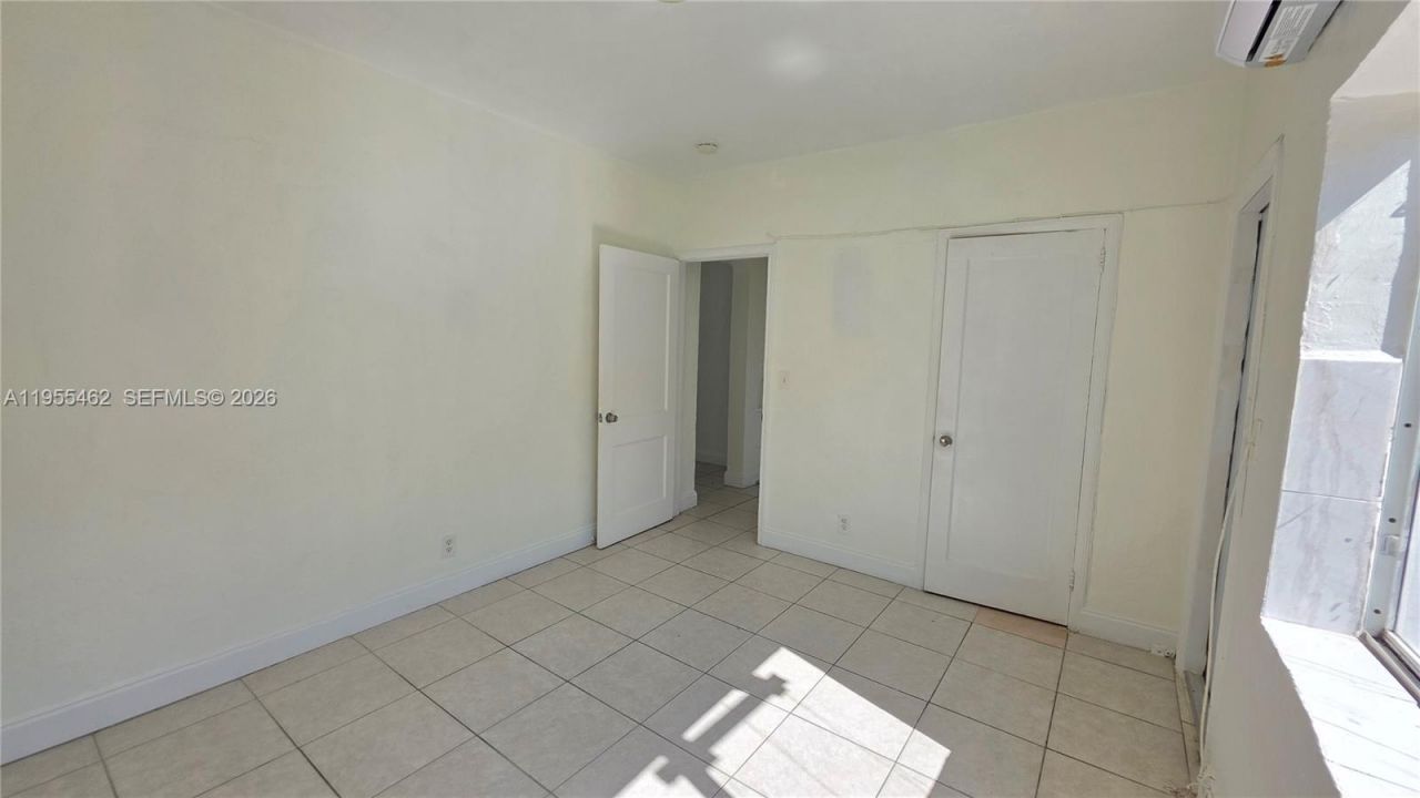 7629 Dickens Ave, Unit 7, Miami Beach, FL 33141 Photo