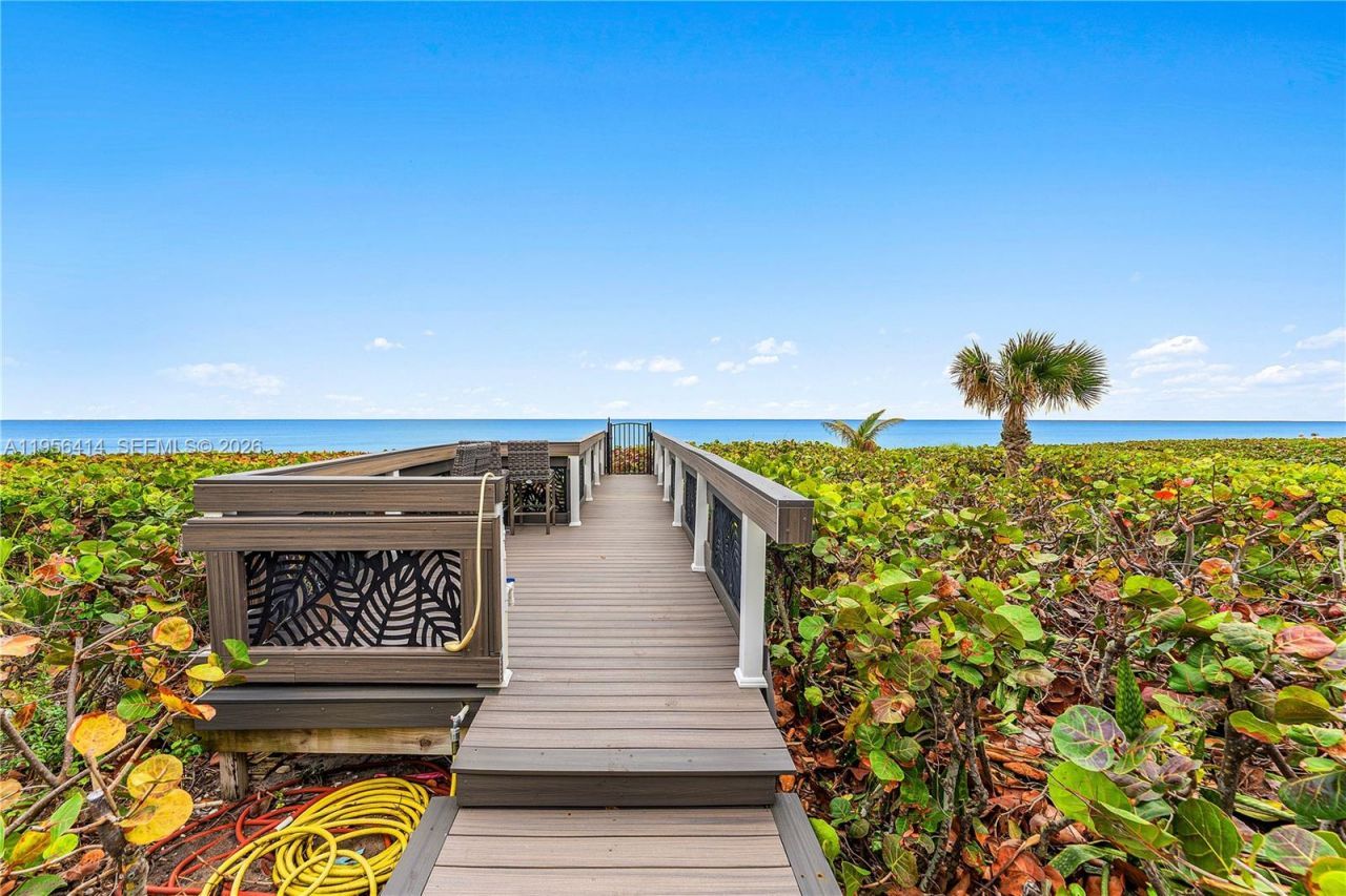 290 Celestial Way, Unit 2, Juno Beach, FL 33408 Photo