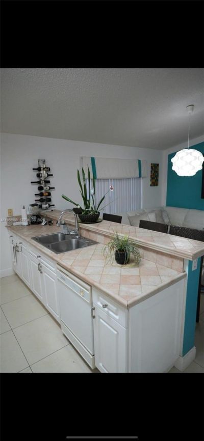 16817 SW 90th St, Unit 1, Miami, FL 33196 Photo