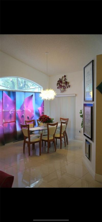 16817 SW 90th St, Unit 1, Miami, FL 33196 Photo