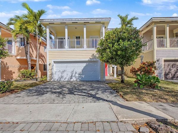 3367 NE 3rd Dr , Homestead, FL 33033