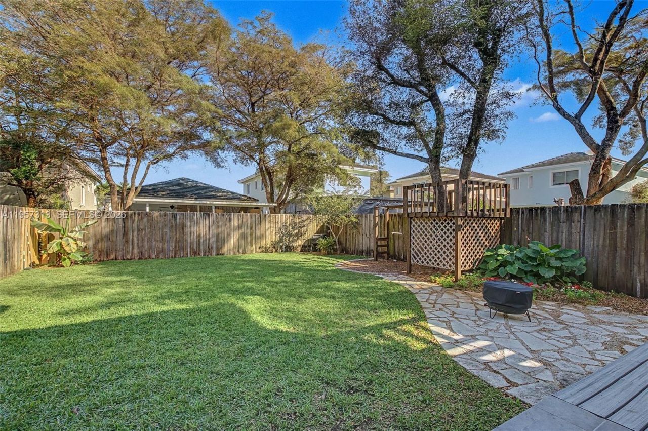 3367 NE 3rd Dr , Homestead, FL 33033 Photo