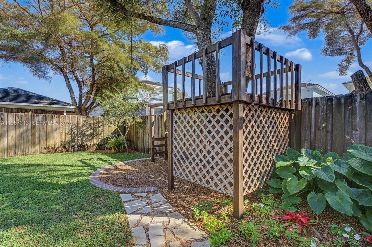 3367 NE 3rd Dr , Homestead, FL 33033 Photo