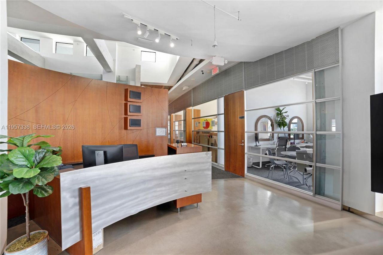 605 Lincoln Rd , Unit PH, Miami Beach, FL 33139 Photo